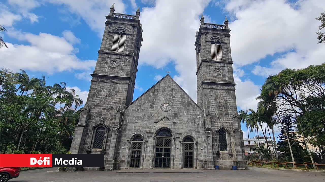 L’église Saint-Esprit.