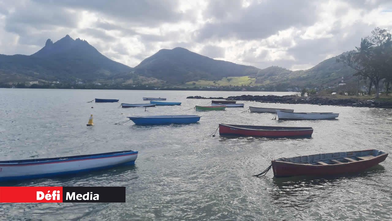 Des bateaux de pêche amarrés à Grande-Rivière-Sud-Est.