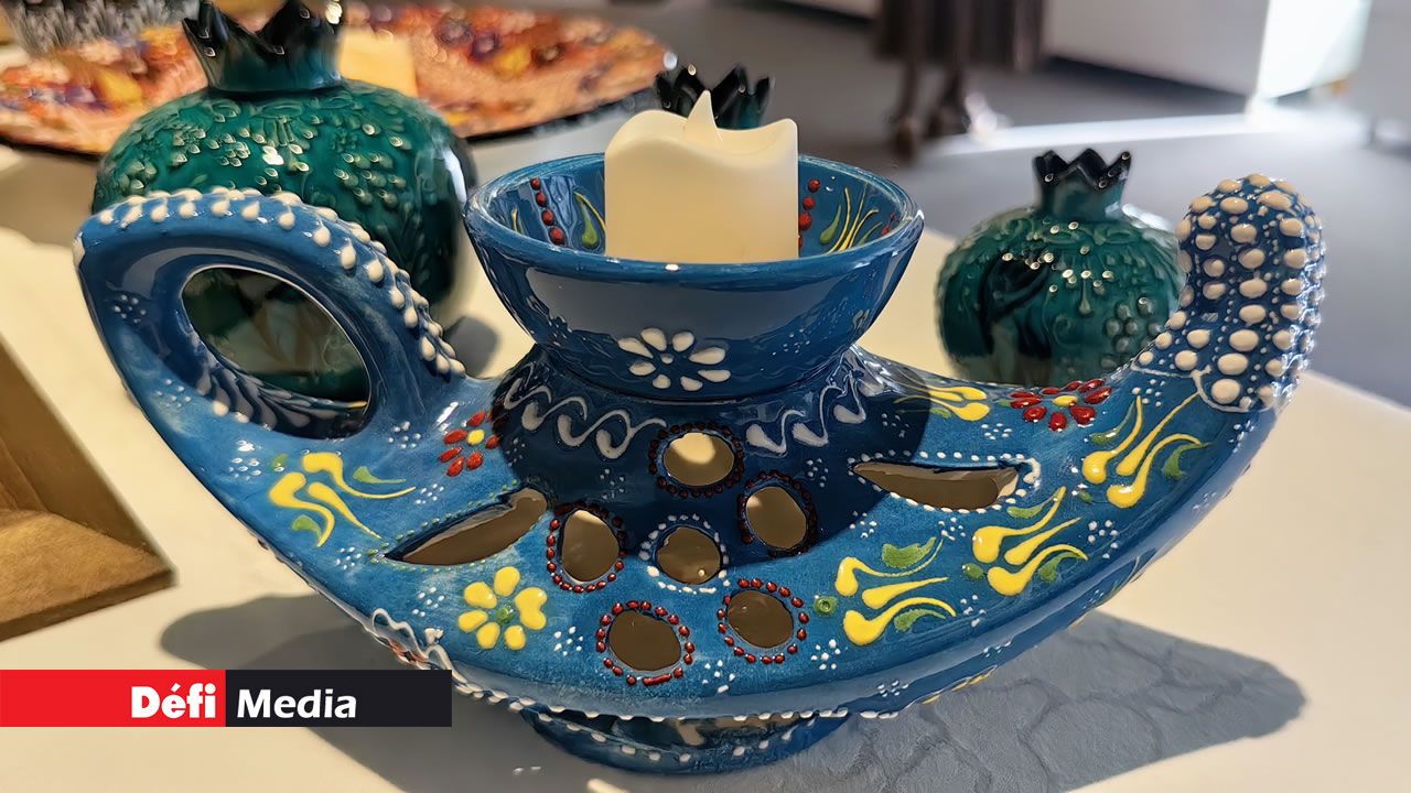 Biblot turc en céramique.