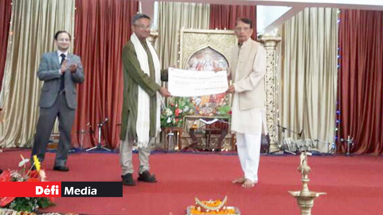 Indian HighComm grants over Rs 8 million to Ramayana Centre