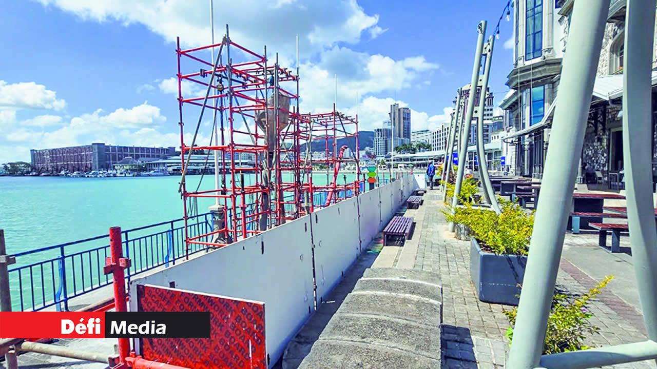 Des travaux sont en cours depuis trois mois. Des travaux sont en cours depuis trois mois.