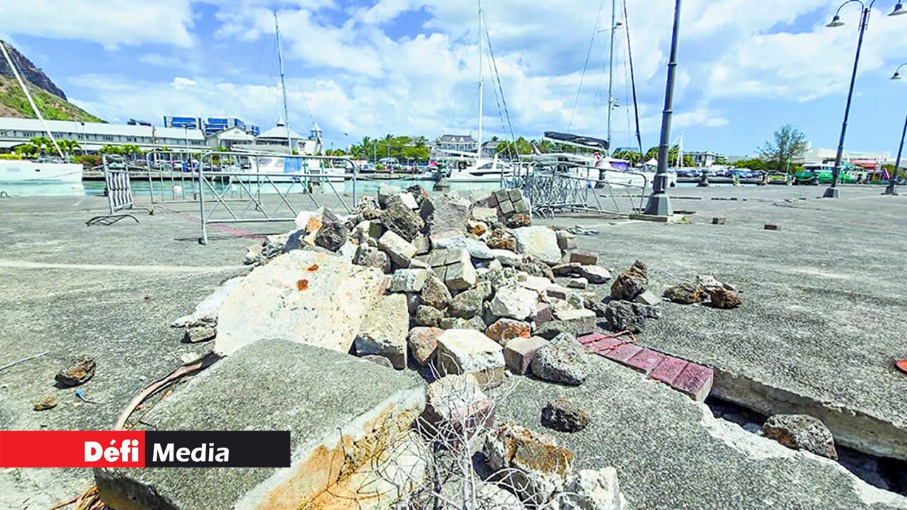 Les dégâts provoqués par le passage du cyclone Belal. Les dégâts provoqués par le passage du cyclone Belal.