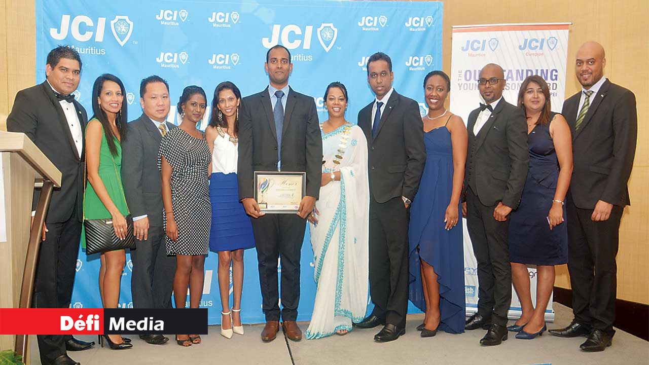 Sarvesh Lutchmun: Winner of the Outstanding Young Person of Mauritius