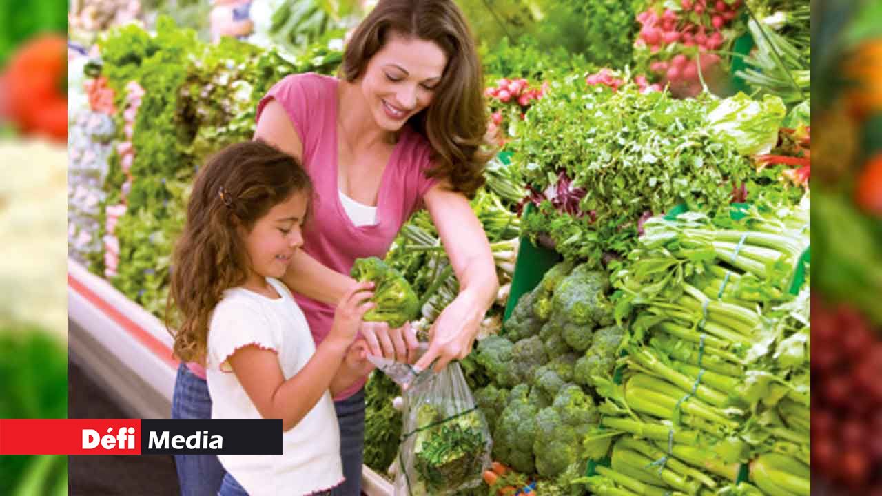 Consumerism: Vegetables plenty, prices are competitive but consumers are less