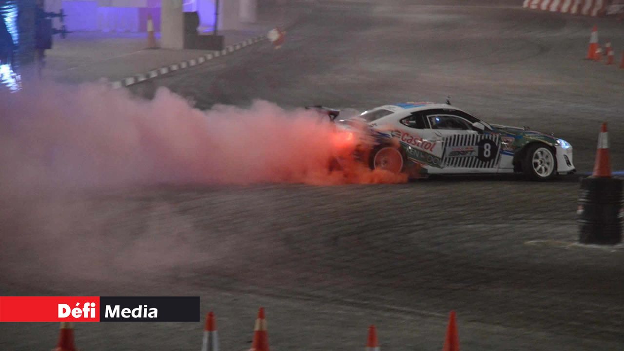 Un des participants à l’œuvre.