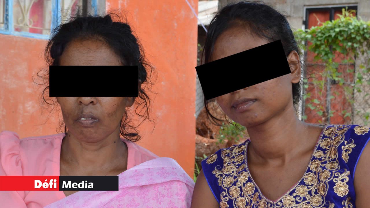 La mère et la sœur de Kiransingh G., Rajwantee et Sivrantee ont été contraintes de le faire admettre à l’hôpital psychiatrique à cause de ses accès de colère.