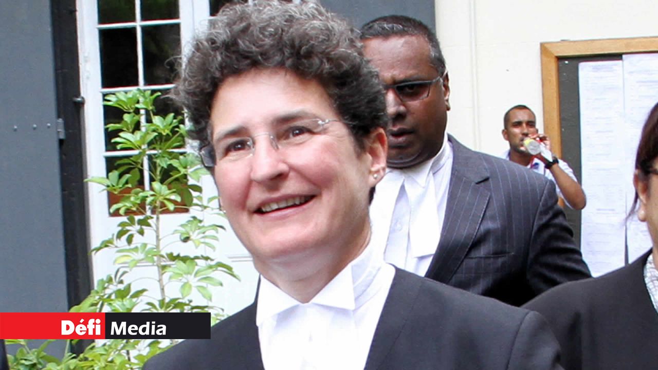 L’avocate Clare Montgomery.