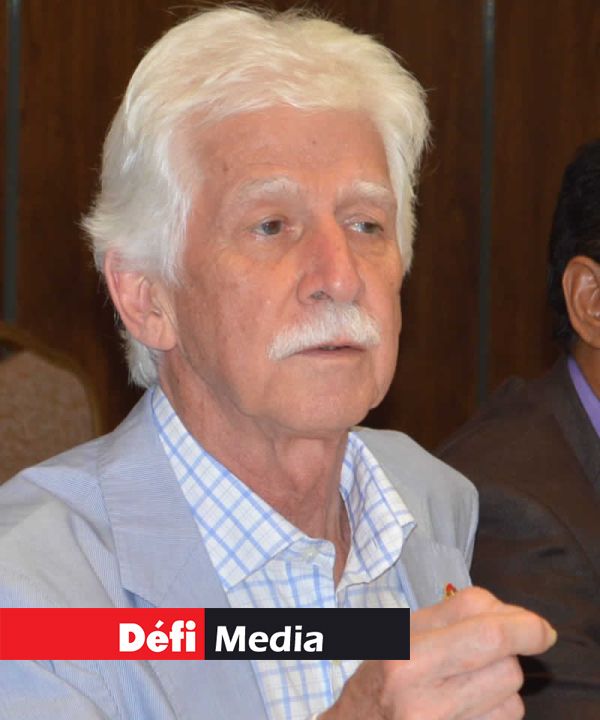 Le leader des mauves, Paul Bérenger