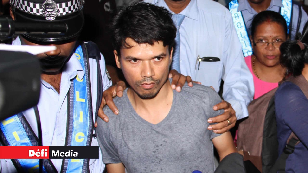 Ish Sookun à sa sortie de la Bail and Remand Court lundi 25 janvier