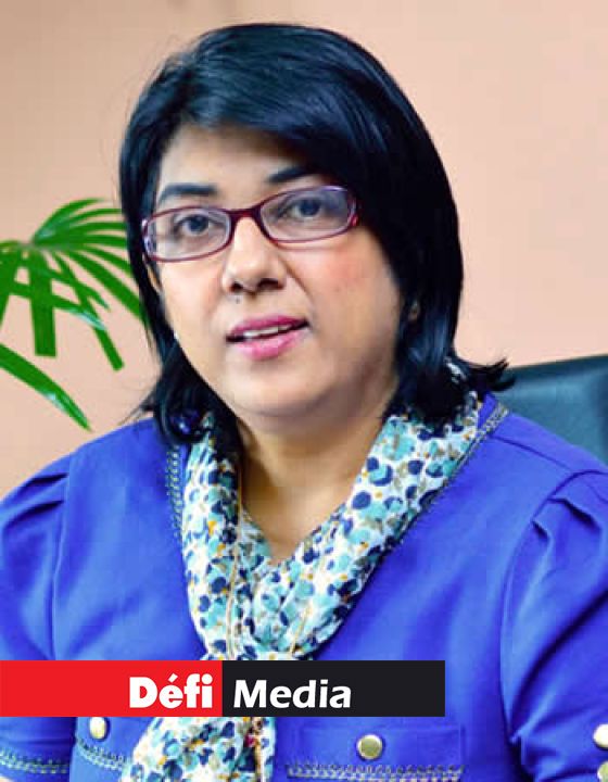 La Pr Romeela Mohee.