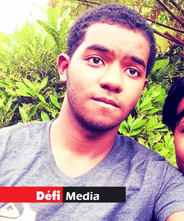 Jean Eric Yannick Espiègle