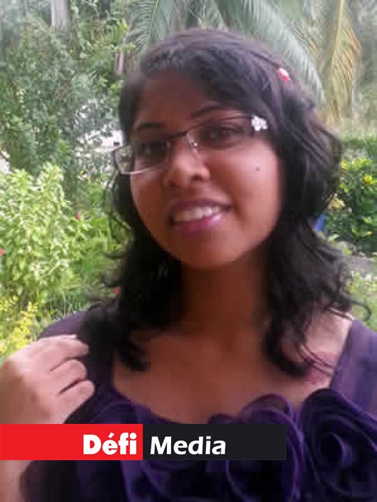 Yeshi Dowarakapersad célèbre ses 20 ans aujourd’hui, contrairement
à d’autres années où elle les fête le 1er mars.