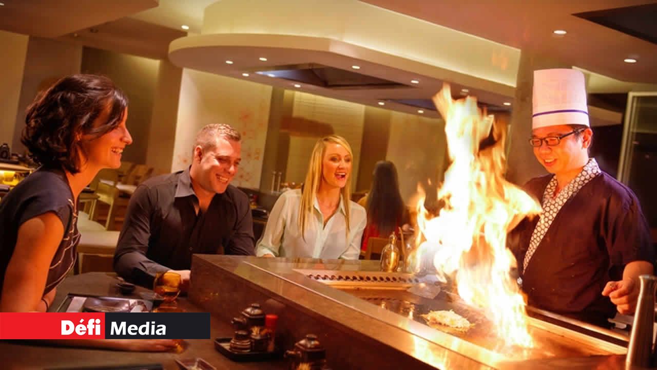 Les hôtels visent un public local avec des festivals autour des produits du terroir et des plats revisités.