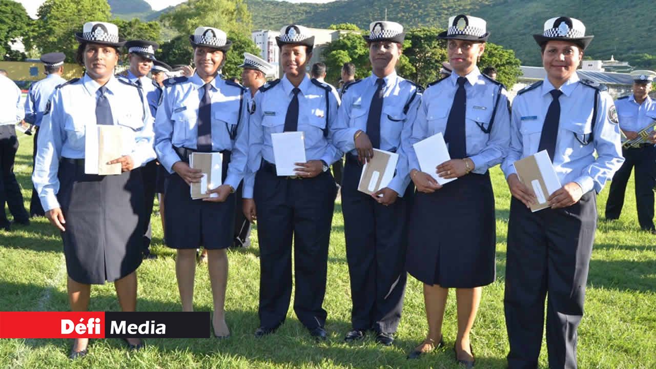 Les nouvelles inspectrices.