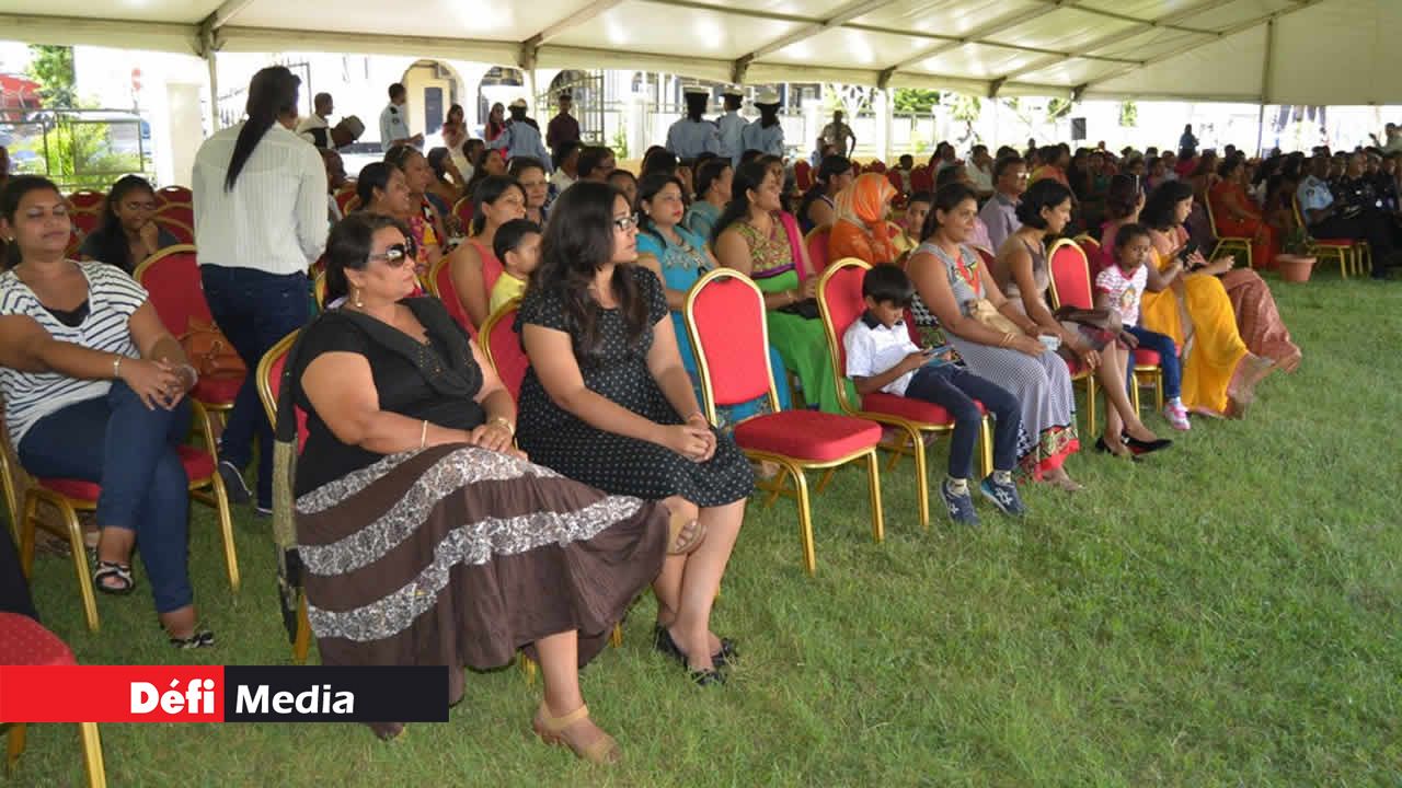 Des proches ont fait le déplacement aux Casernes centrales.