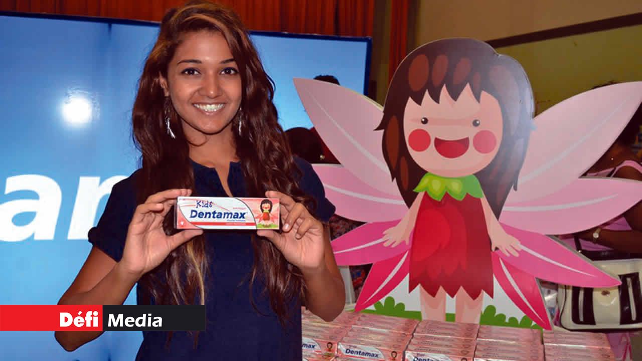 Retrouvez le sourire avec Dentamax, un dentifrice fabriqué par Mauritius Cosmetics.