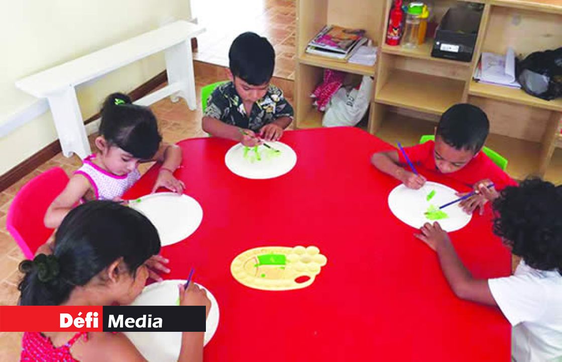 La peinture et le coloriage pour les plus petits.