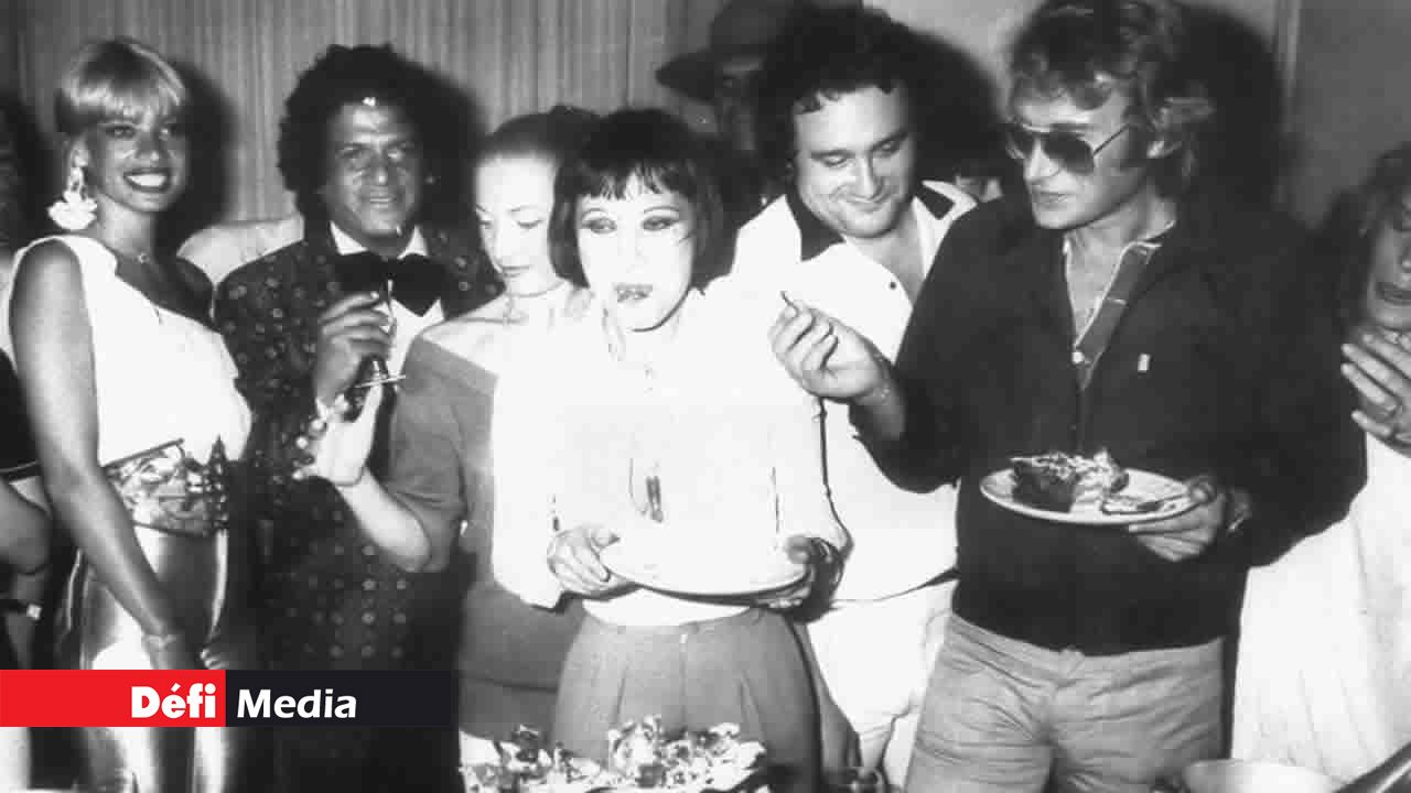 Une fête d’anniversaire
avec Johnny Hallyday.