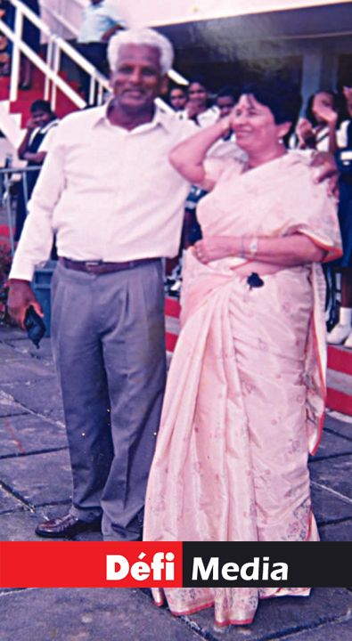 Doorganah Venkatasawmy en compagnie de son épouse.