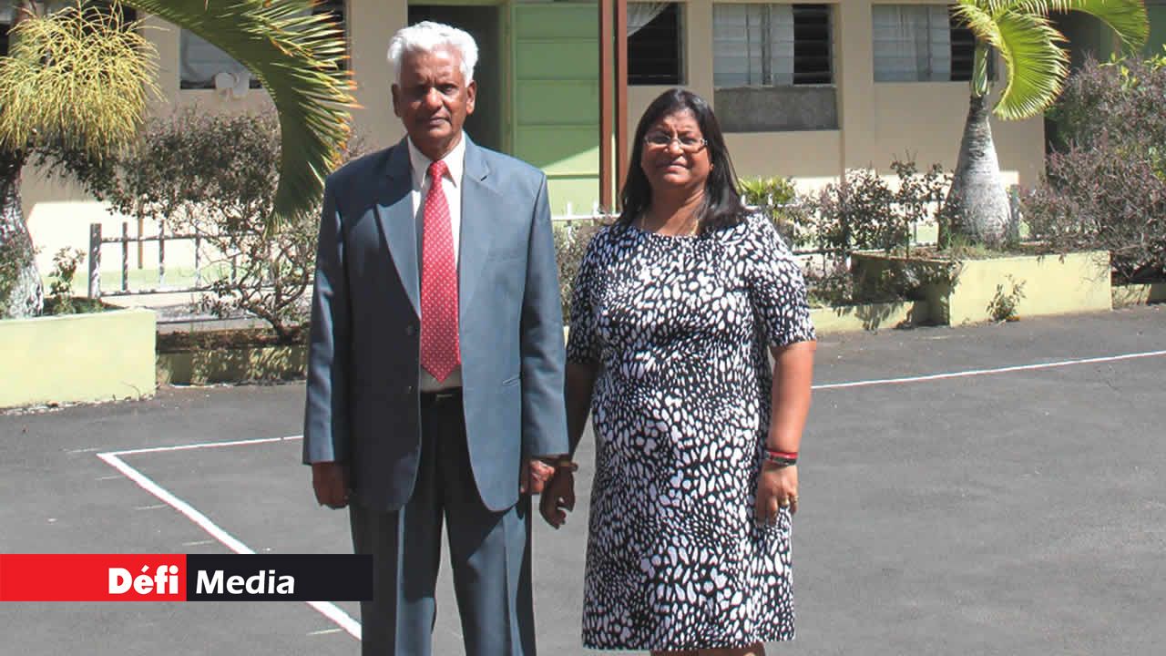 Doorganah Venkatasawmy en compagnie de sa fille Asha.