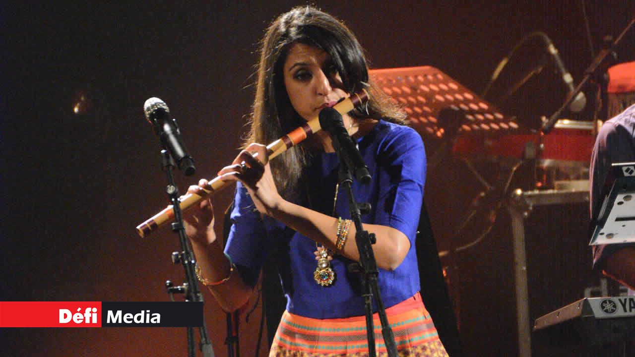 Rasika est incontestablement
une virtuose de la flûte.
Elle l’a prouvé lors du concert.