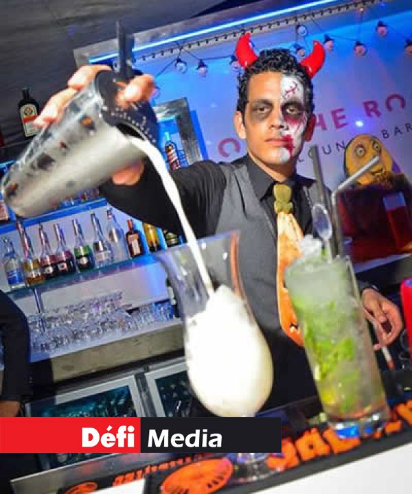 Avec Bar-Blade Hospitality, son agence, Chris anime diverses soirées privées.