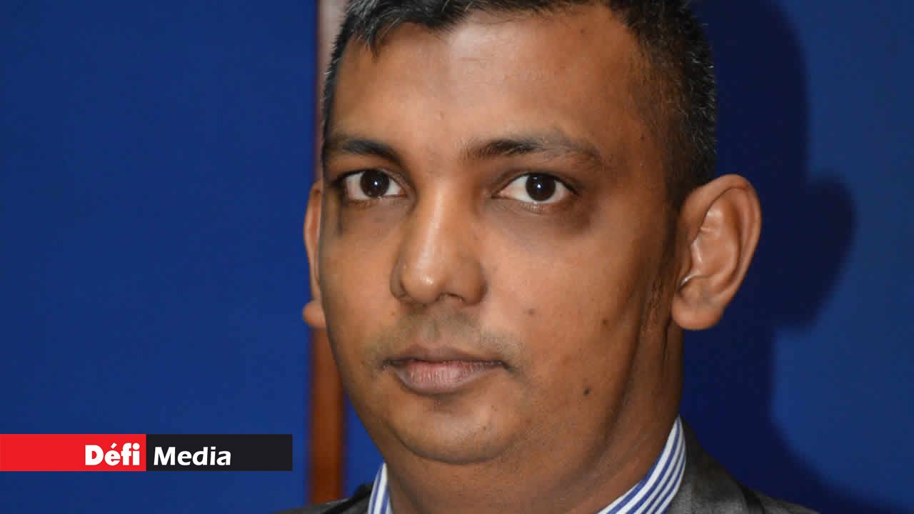 Dr Manish Rai Sookha