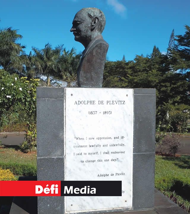 Buste d’Adolphe de Plevitz dans les jardins du MGI. (Photo JMS)