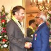 Visite officielle : Emmanuel Macron fait Grand Commander of the Order of the Star and Key of the Indian Ocean